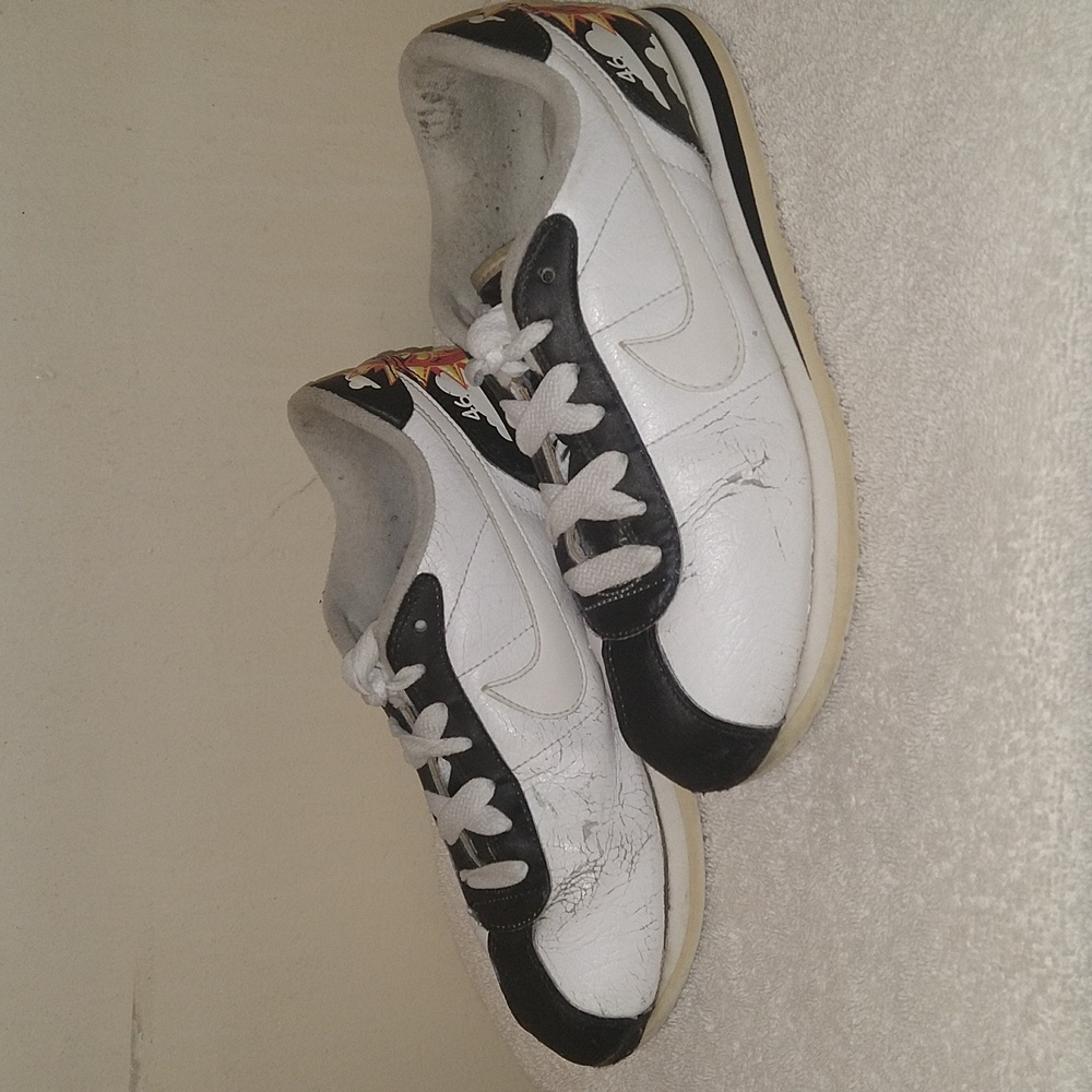 Vintage RARE 2008 Nike Cortez Sun & Moon Size 4.5Y Sneakers